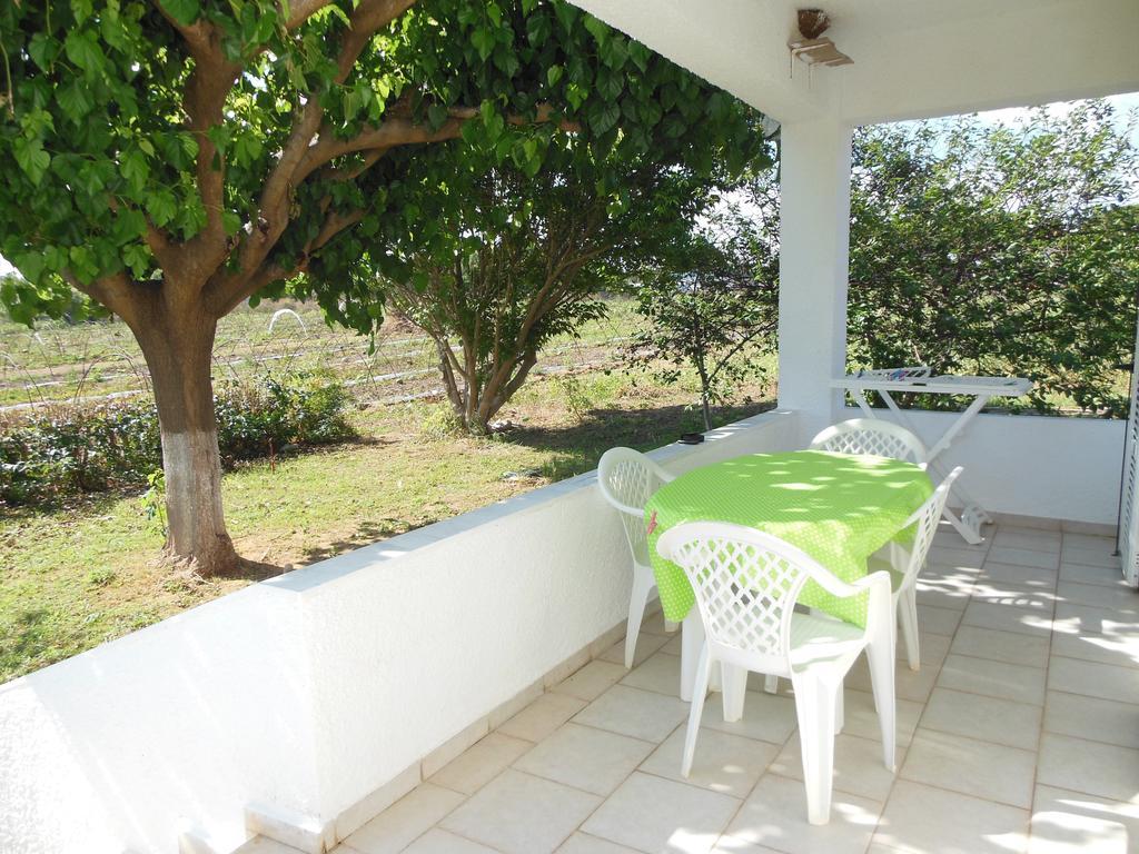Helonata Apartments Arkoudi Exterior foto